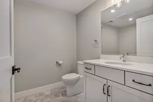24 Little Bay Dr, Dover, NH 03820 - Photo 13