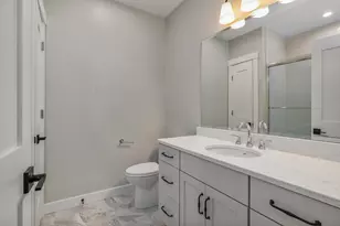 24 Little Bay Dr, Dover, NH 03820 - Photo 11