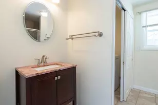 8 Ridgeview Ave, Salem, NH 03079 - Photo 31