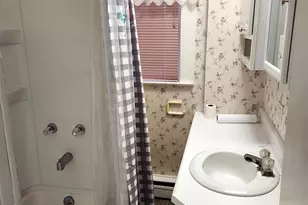 620 Cheshire St, Berlin, NH 03570 - Photo 5