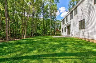 5 Highland Ave, Salem, NH 03079 - Photo 7