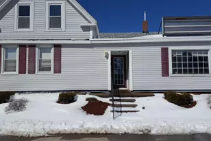 216 Central St, Hudson, NH 03051 - Photo 1