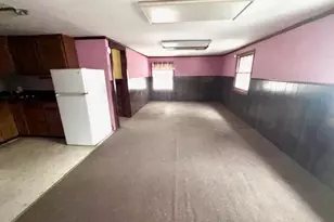 90 N Lowell Rd, Windham, NH 03087 - Photo 11