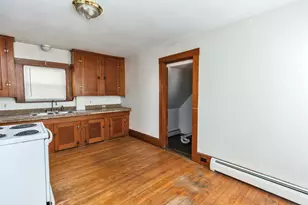 326 Lake Ave, Manchester, NH 03103 - Photo 11