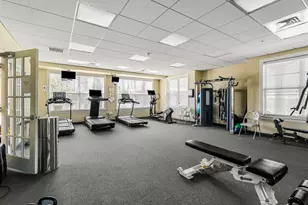 211 Woodview Way, Manchester, NH 03102 - Photo 45