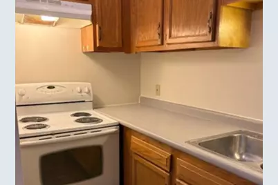 365 &amp; 369 Dubuque Street, Manchester, NH 03102 - Photo 3