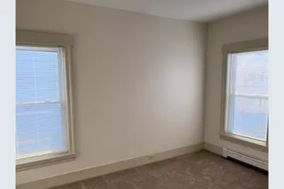 365 &amp; 369 Dubuque Street, Manchester, NH 03102 - Photo 5