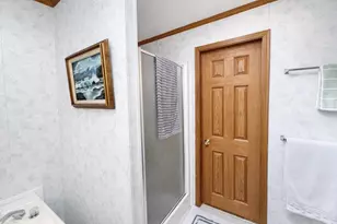 70 Bluebird Ln, Lyndon, VT 05851 - Photo 11