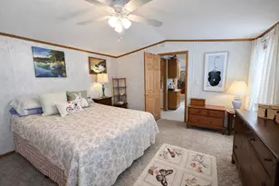 70 Bluebird Ln, Lyndon, VT 05851 - Photo 9