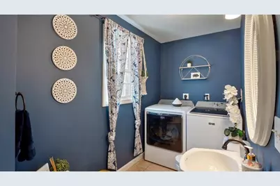 6 Bear Path Lane, Hudson, NH 03051 - Photo 11