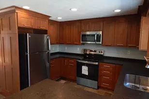 3 R Bonnie Ln, Derry, NH 03038 - Photo 11