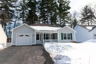 27 Bowes Cir, Hudson, NH 03051 - Photo 1