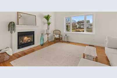 26 Moffat Street, Portsmouth, NH 03801 - Photo 5