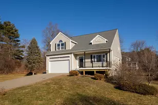 26 Moffat St, Portsmouth, NH 03801 - Photo 49