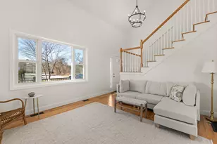 26 Moffat St, Portsmouth, NH 03801 - Photo 3