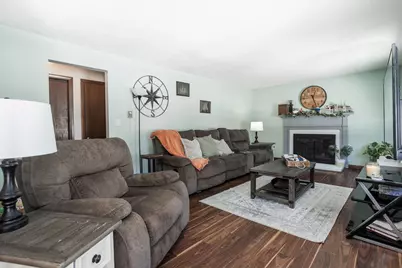 19 Pinewood Drive, Somersworth, NH 03878 - Photo 9