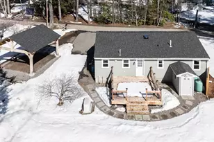 40 Pillsbury Rd, Sandown, NH 03873 - Photo 5