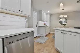 1133 Blackstone Dr, Nashua, NH 03063 - Photo 11