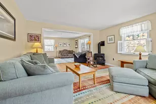 6 Wyeth Farm Cir, Lebanon, NH 03784 - Photo 17