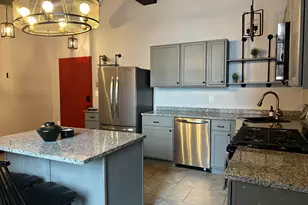 470 Silver St, Manchester, NH 03103 - Photo 3