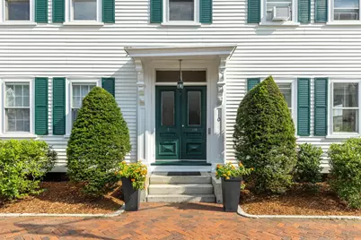 110 Court Street #4, Portsmouth, NH 03801 - Photo 5