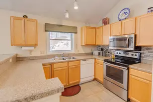 5 Hillside Cir, Lincoln, NH 03251 - Photo 9