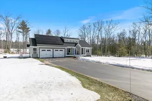 145 Gristmill Rd, Fremont, NH 03044 - Photo 9