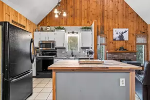 185 Reservoir Rd, Campton, NH 03223 - Photo 9