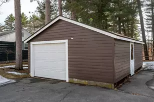 36 Highland Ave, Derry, NH 03038 - Photo 3