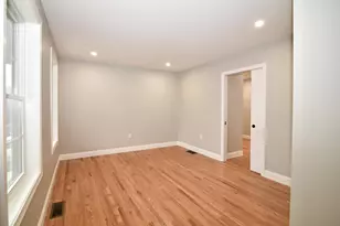 19 Mammoth Rd, Hooksett, NH 03106 - Photo 13
