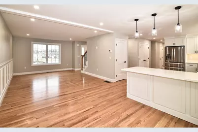 19 Mammoth Road, Hooksett, NH 03106 - Photo 9