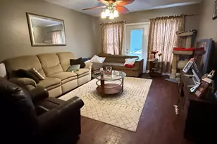 11 Amory St, Nashua, NH 03060 - Photo 5