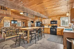 2142 Halls Stream Rd, Pittsburg, NH 03592 - Photo 9