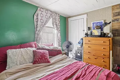 88 Pleasant Street, Claremont, NH 03743 - Photo 9