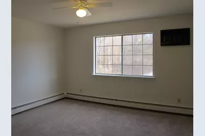 377 Huse Road #25, Manchester, NH 03103 - Photo 7