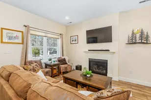 18 Church St, Peterborough, NH 03458 - Photo 11