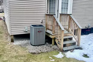 25 Shadowbrook Dr, Hudson, NH 03051 - Photo 5