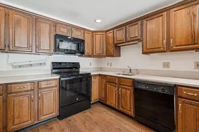 22 Atherton Lane, Amherst, NH 03031 - Photo 5