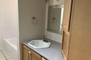 63 Cannongate III Rd, Nashua, NH 03063 - Photo 11