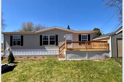 545 Elm Street #4, Milford, NH 03055 - Photo 1