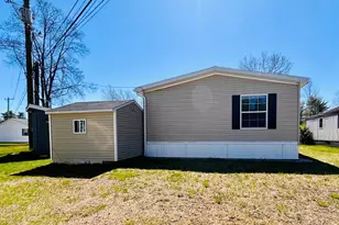 545 Elm St, Milford, NH 03055 - Photo 5
