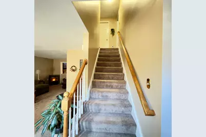 17 Ventura Drive, Raymond, NH 03077 - Photo 9