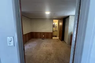 82 Sunset Cir, Campton, NH 03223 - Photo 27