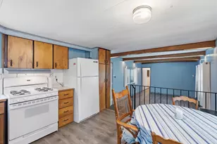 48 Robbins St, Hinsdale, NH 03451 - Photo 7