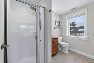 25 Schooner Dr, Dover, NH 03820 - Photo 35