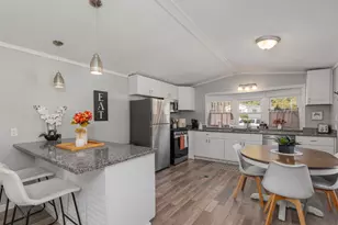 7 Lynn Ln, Rochester, NH 03867 - Photo 3