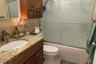 5 Silvestri Cir, Derry, NH 03038 - Photo 7