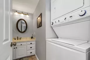 68 Railroad Ave, Wolfeboro, NH 03894 - Photo 23