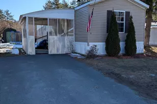 11 Rachael Pl, Claremont, NH 03743 - Photo 1