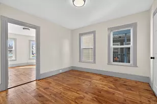 670 Harvard St, Manchester, NH 03103 - Photo 7